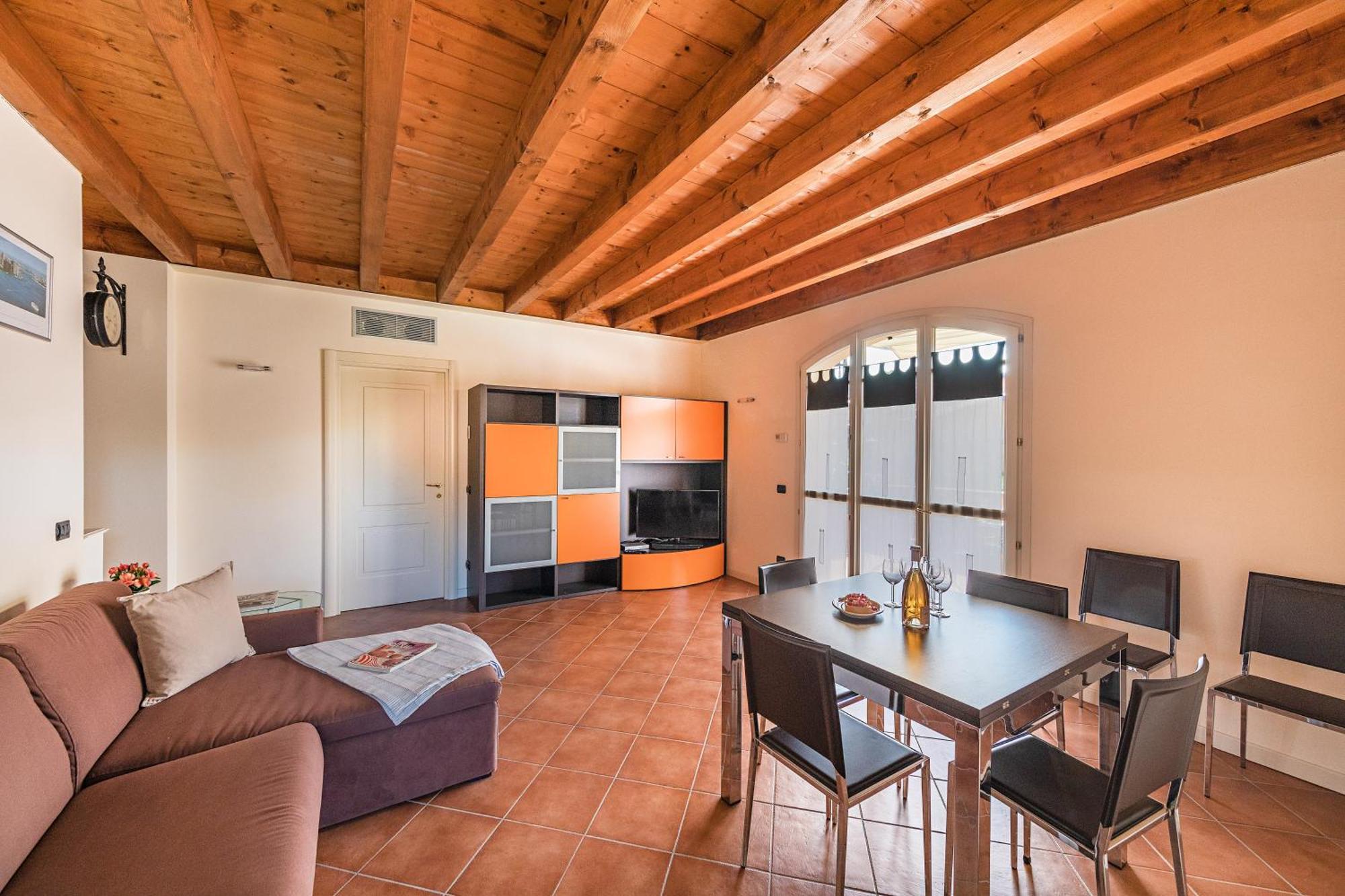 מנרבה דל גארדה Borgo Del Torchio Apartments By Wonderful Italy מראה חיצוני תמונה