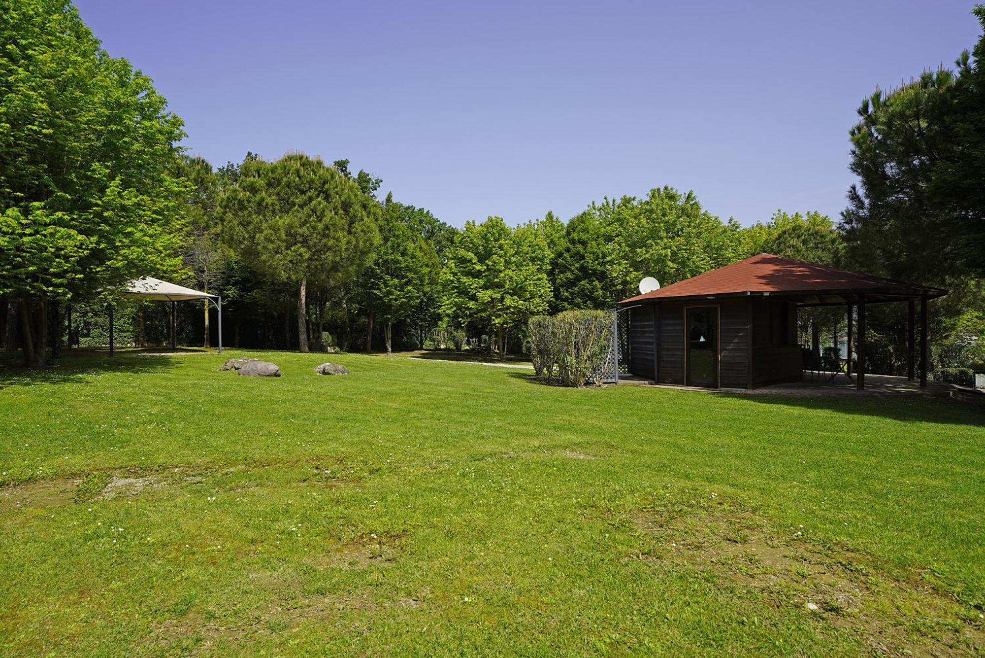 מנרבה דל גארדה Borgo Del Torchio Apartments By Wonderful Italy מראה חיצוני תמונה