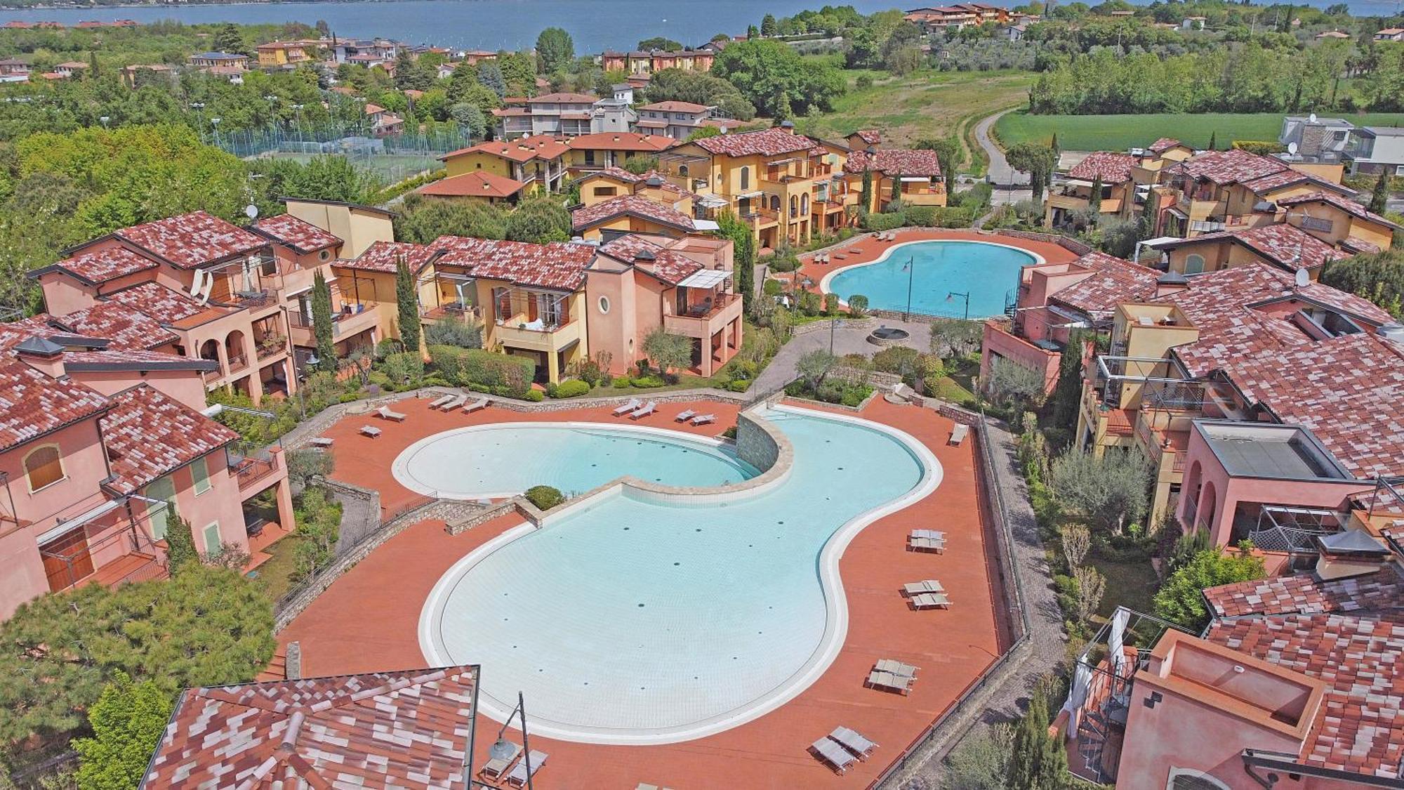 מנרבה דל גארדה Borgo Del Torchio Apartments By Wonderful Italy מראה חיצוני תמונה